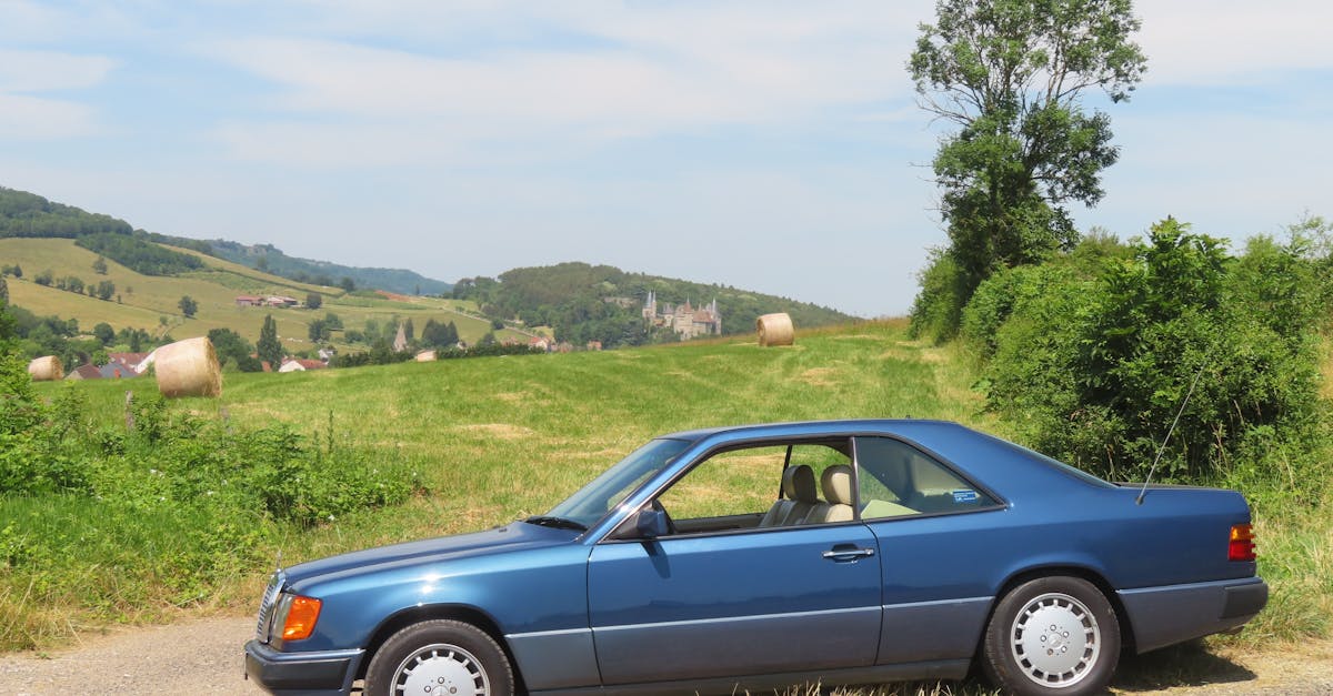 assurance pour mercedes-benz e-class w124 : guide complet sur les options, coûts et conseils pour protéger votre véhicule classique en toute sérénité.