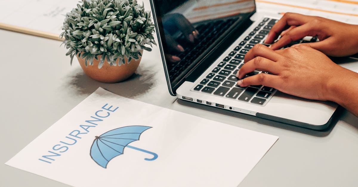 découvrez notre assurance dédiée aux youngtimers : une couverture adaptée pour protéger vos véhicules classiques tout en bénéficiant de tarifs avantageux.